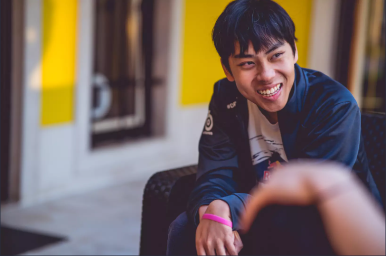 Bicampeão do The International, Ana se aposenta pouco tempo antes da TI10 Open Qualifiers cover image