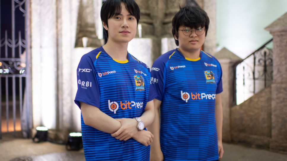 Croc e Yuri oficializam saída da Rensga cover image