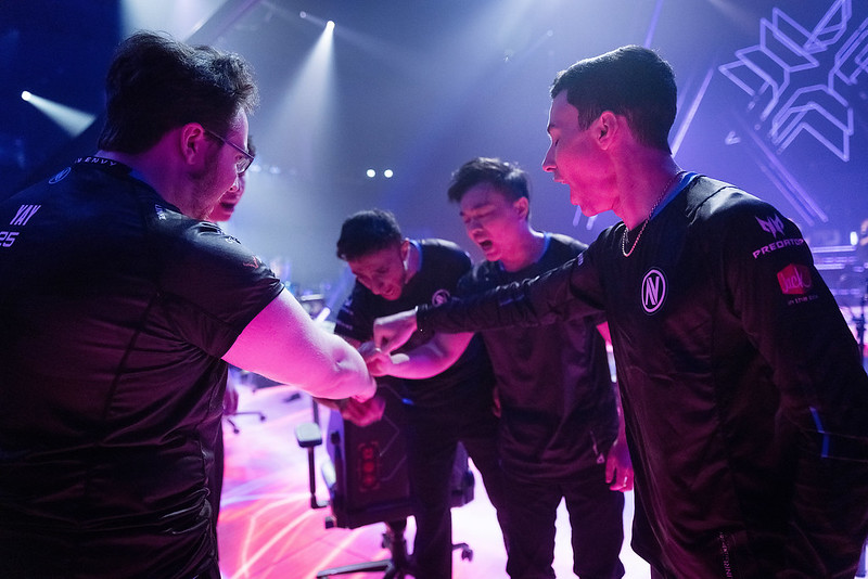 Sentinels, 100 Thieves, Envy and Cloud9 have received a direct invite for VCT Stage 1:  Challengers Main Event cover image
