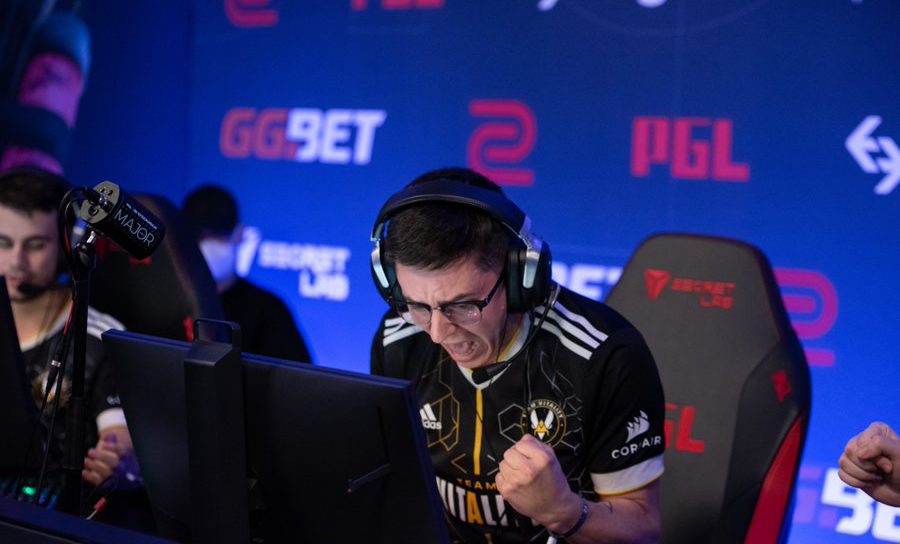 3 Maps 3 Aces as Vitality Eliminate Entropiq from the Stockholm Major cover image