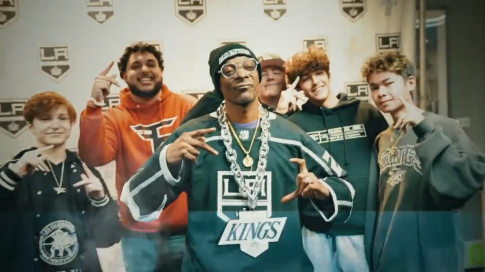 “FaZe the f**k up” – Rapper Snoop Dogg officially becomes FaZe Snoop. Yes, for real. cover image