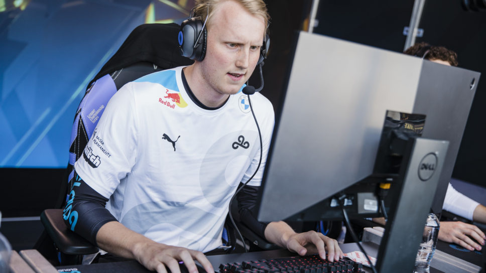 C9 Zven on supporting Berserker: “I’m trying to be the guy who teaches him macro similar to how I was taught. Maybe I am the Mithy to him like Mithy was to me” cover image