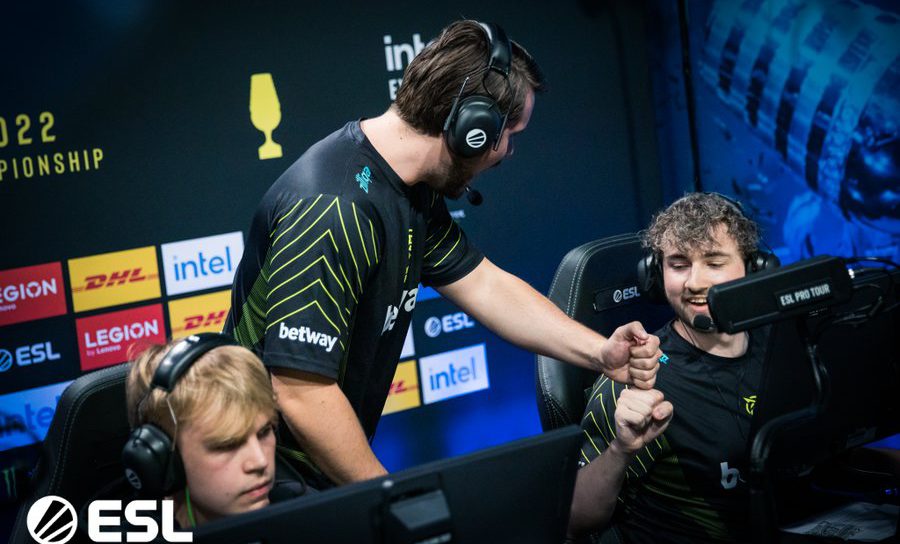 NiP stump Heroic in IEM Cologne Group A opener cover image