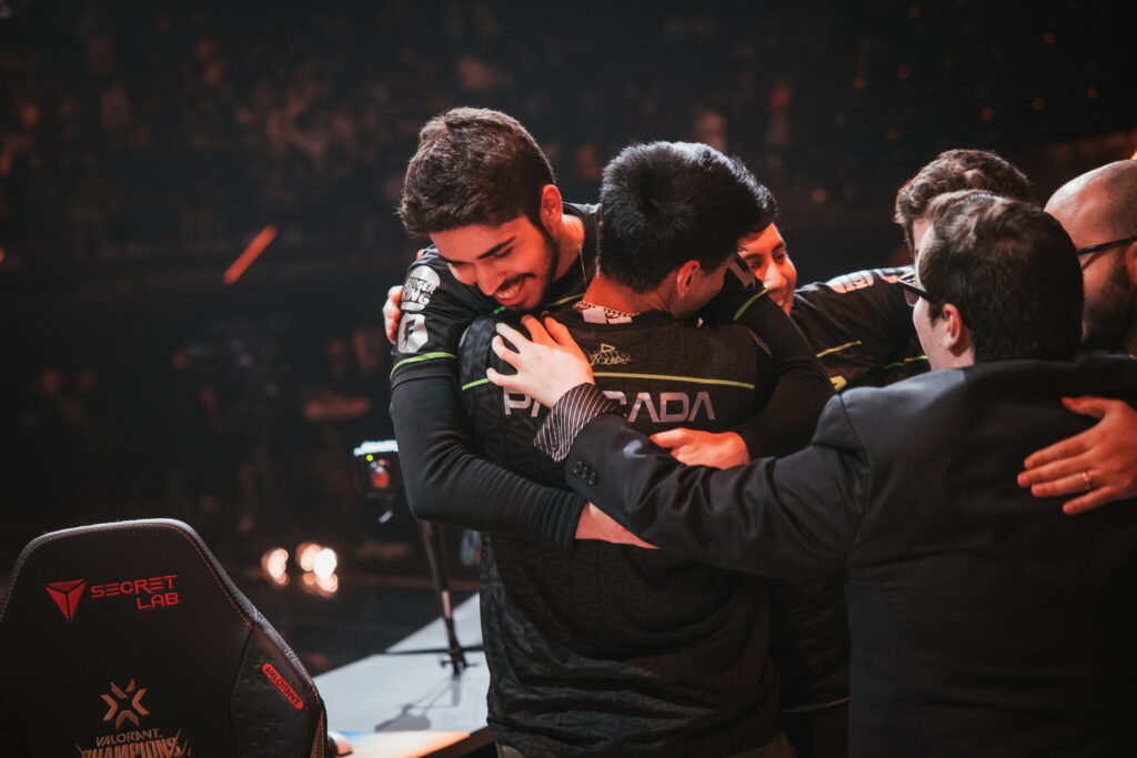Player aspas celebrates with his team over the win against OpTic Gaming (Image via Riot Games)