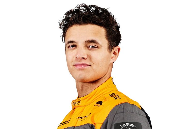 Lando Norris celebrity Twitch streamer (Image via Motorsport.com)