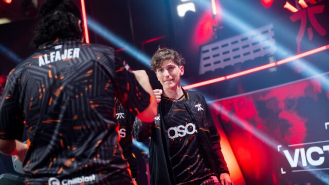 Fnatic ユニフォーム　XL valorant 2023 Fnatic ユニフォームXL valorant 2023