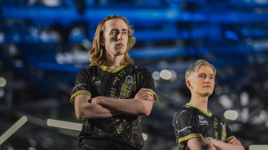 Quinn on stage at the Berlin Major