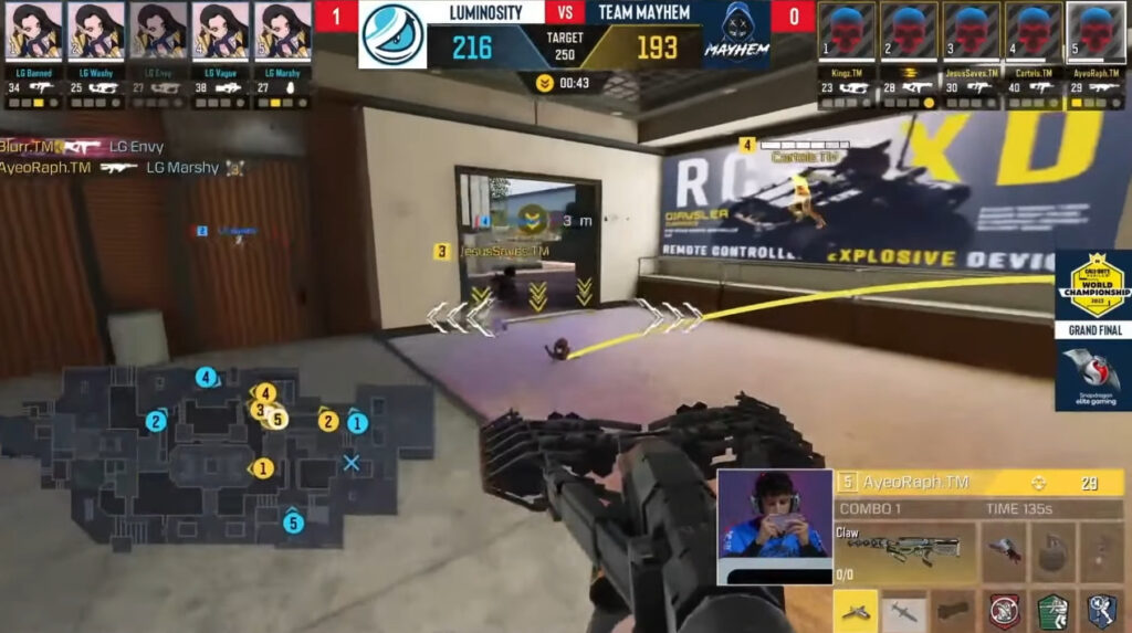 AyeoRaph playing on Team Mayhem (Image via ESL Gaming)