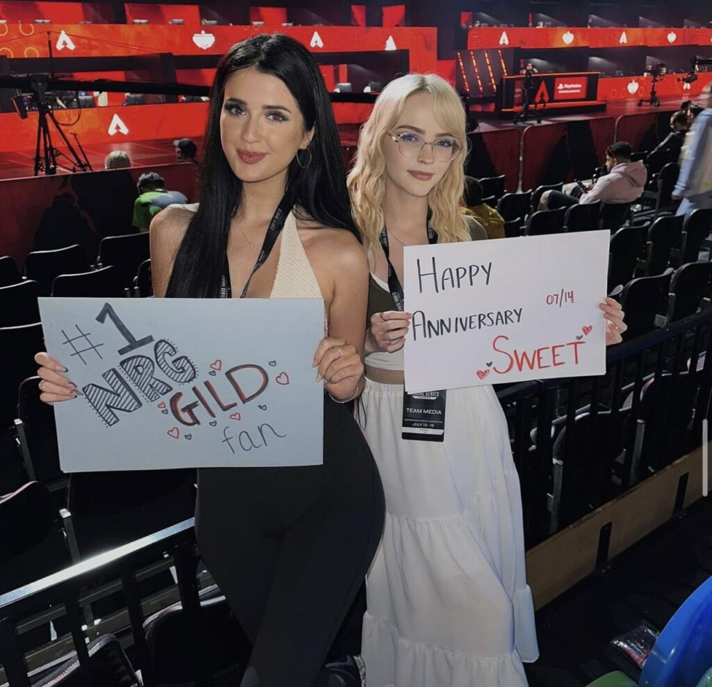 Nati and BabyNikki at the Split 2 Playoffs in London