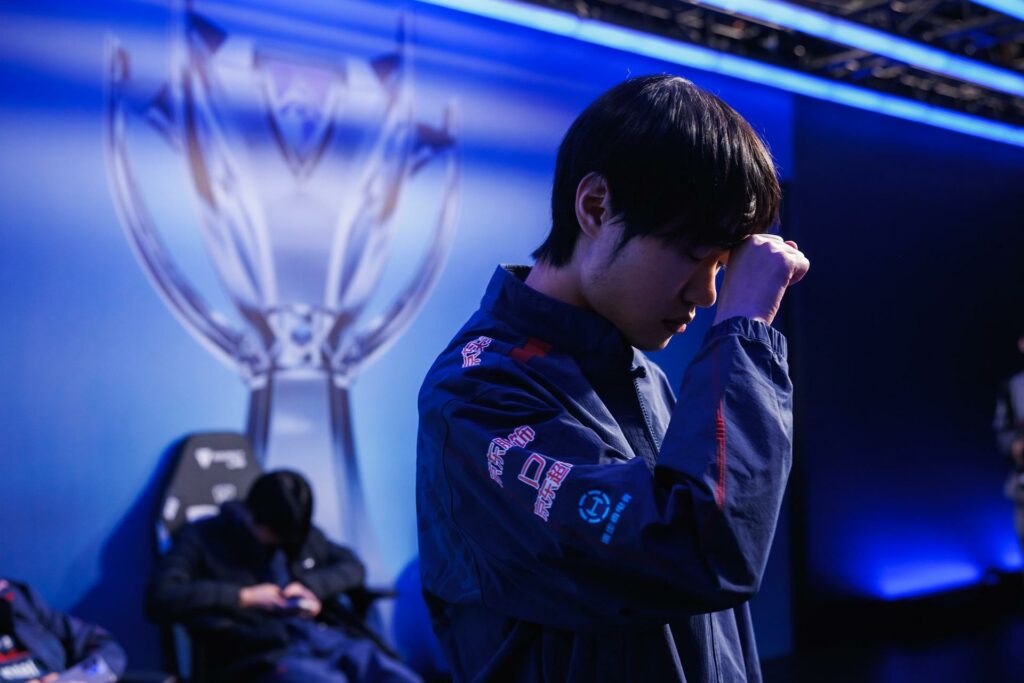 SEOUL, SOUTH KOREA - NOVEMBER 12: Zhuo "knight" Ding of JD Gaming backstage after defeat at the League of Legends World Championship 2023 on November 12, 2023 in Seoul, South Korea. (Photo by Yicun Liu/Riot Games)