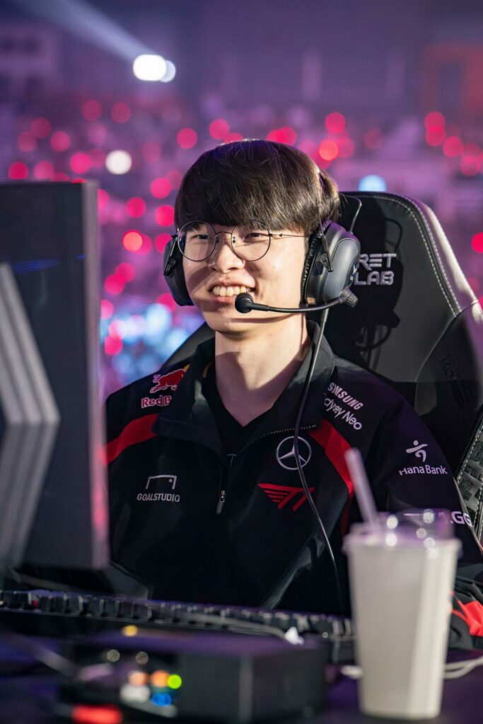 T1 LoL mid laner Faker in the LCK Spring 2024 Grand Final (image via LCK/Riot Games)