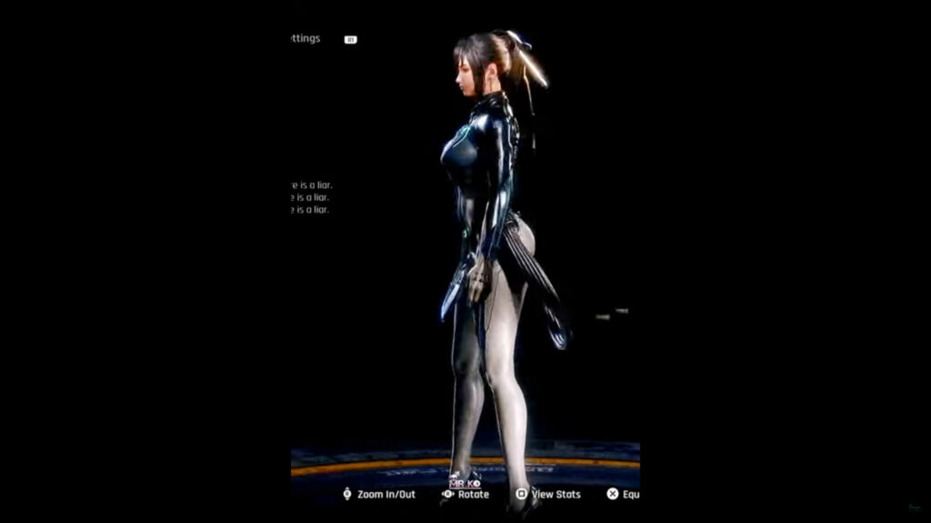 Side view of Eve's Stellar Blade Raven Suit (Image via MRKO88 on YouTube)