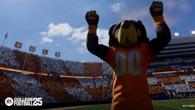 How does the transfer portal work in College Football 25 Dynasty mode? preview image