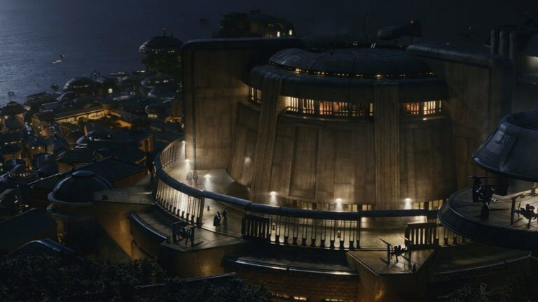 Canto Bight is a wealthy resort city on the planet Cantonica (Image via Lucasfilm Ltd.)