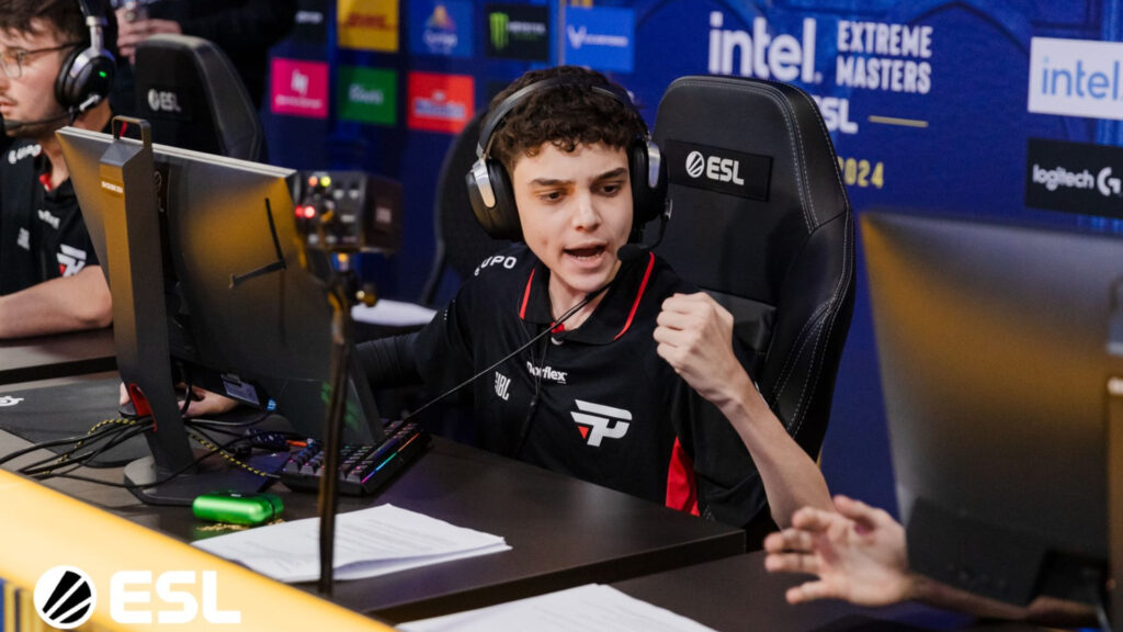 snow might be just 17 years old, but he has the confidence of a veteran (Photo via ESL FACEIT Group)