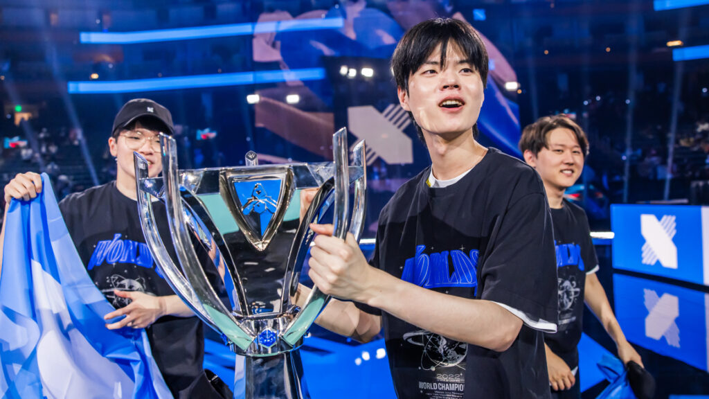 Deft won Worlds 2022 with DRX (Image via Riot Games)