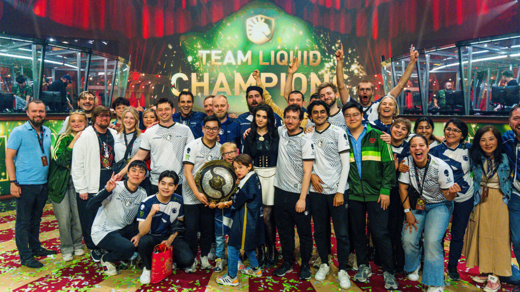 Liquid joined OG and Spirit as the only organizations to win two TIs. (Photo via Valve)