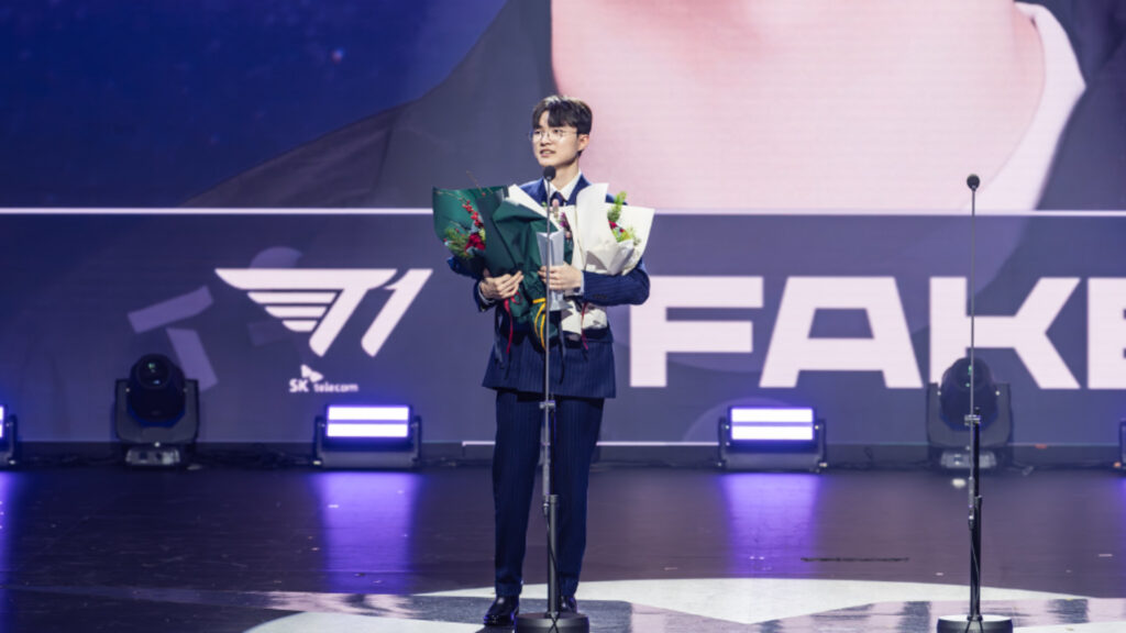 Faker won four awards at The LCK Awards 2023 (Image via LCK)