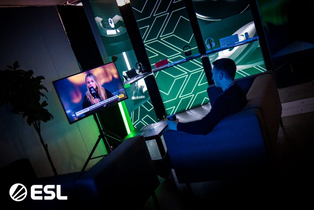 Photo of the Pro Alliance lounge (Image via  ESL FACEIT Group | Helena Kristiansson)