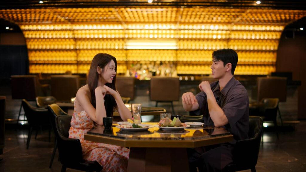 The dinner of An Jong-Hoon and Kim Hye-Jin (Image via Netflix)