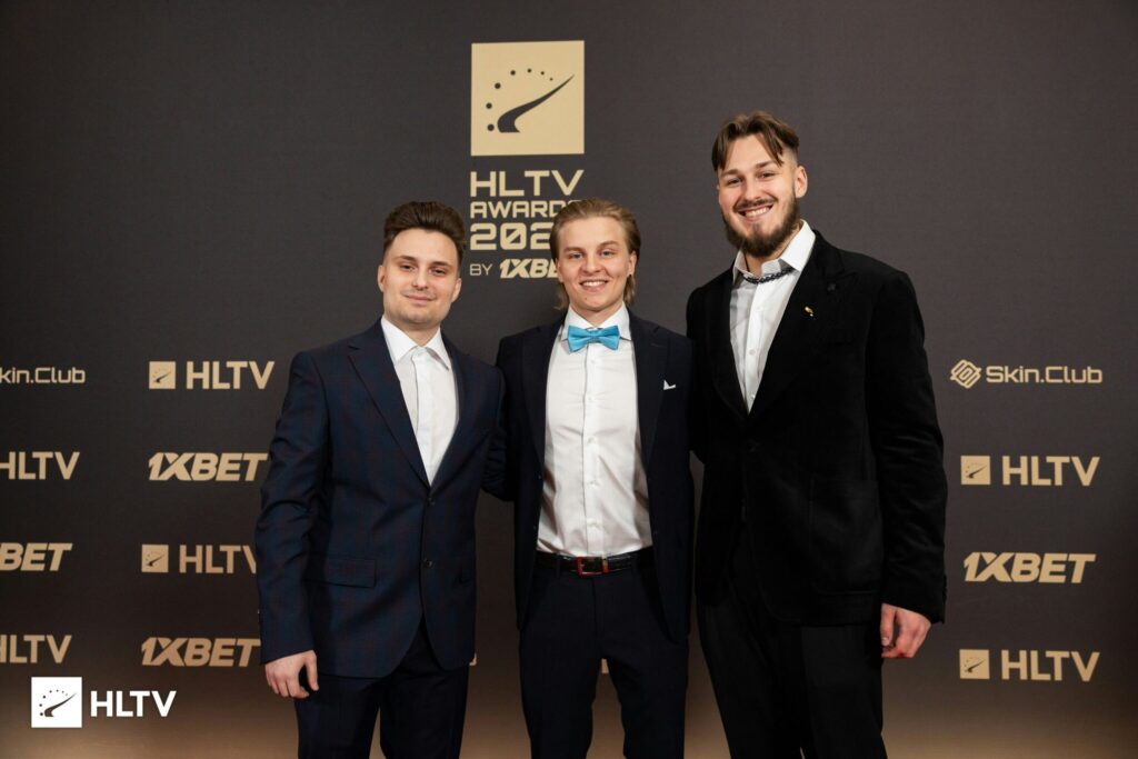 NAVI had an incredible haul at the HLTV Awards (Image via HLTV)