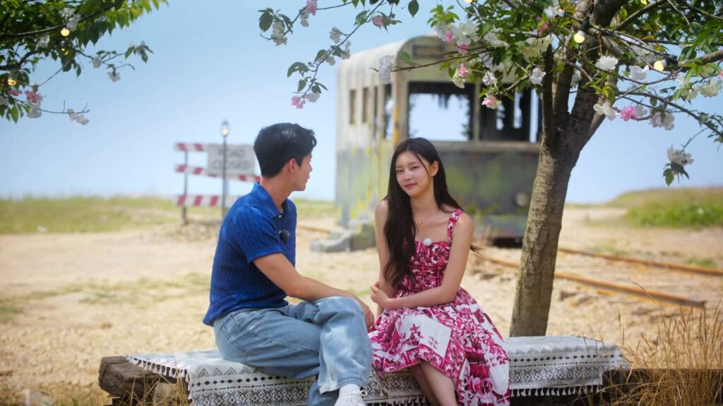 Gentle breakup: Jang Theo and Lee Si-an (Image via Netflix)