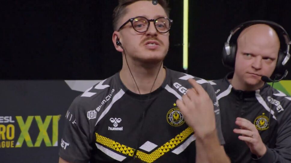 “I’m 60 years old. You need to step up” apEX to MIBR after 1v2 clutch cover image