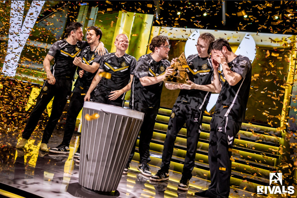 Vitality remain on top — for now. (Photo by Stephanie Lindgren via BLAST)