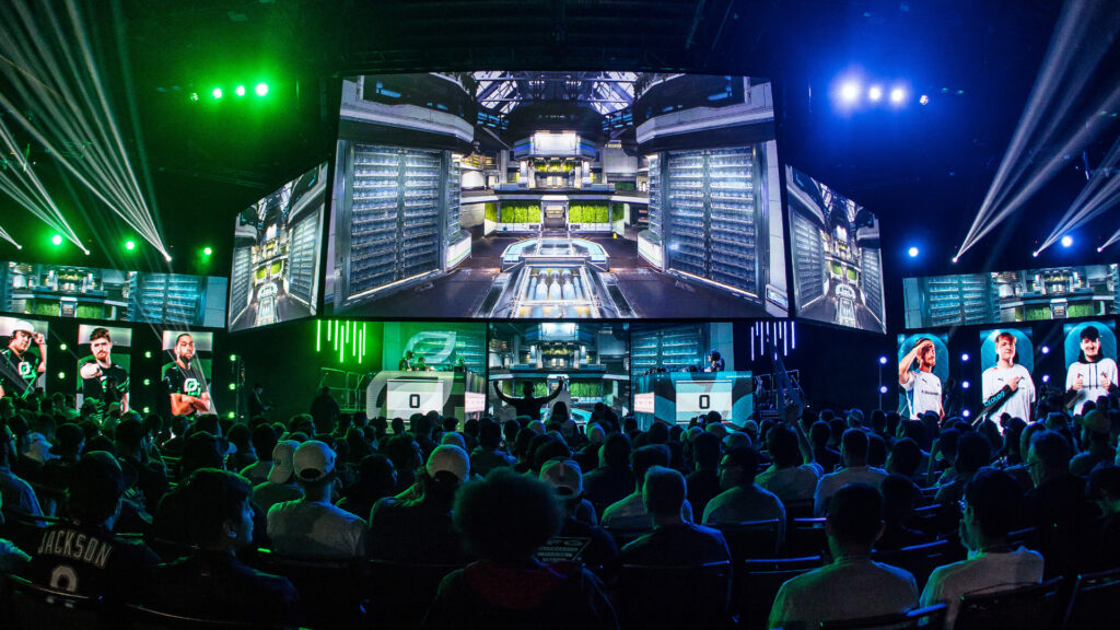 //www.halowaypoint.com/news/hcs-tickets">Halo Waypoint</a>)