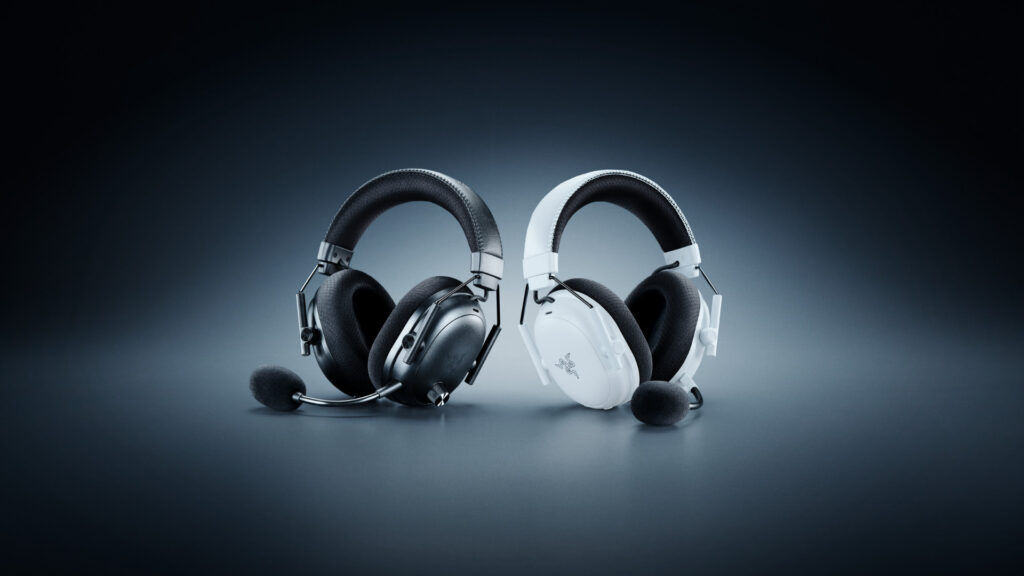 The Razer BlackShark V3 Pro is available in black and white (Image via Razer)