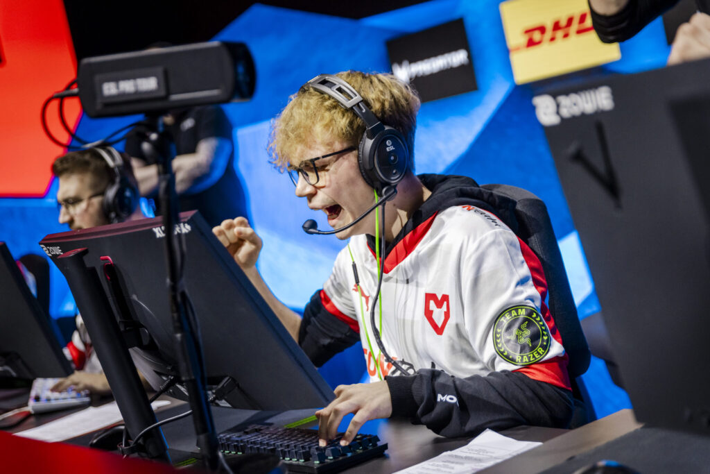 CS2 MOUZ at IEM Cologne 2025 (Image via ESL | Viola Schuldner)
