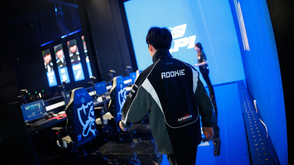 IG was away from the Worlds stage since 2019 (Liu YiCun/Riot Games)