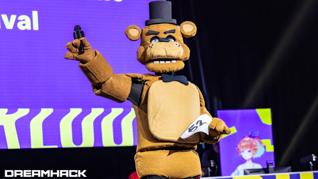 Freddy from Five Nights at Freddy's (Image by Sophie Barrowclough/DreamHack Atlanta)