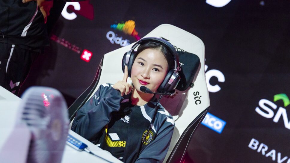 “If I can make it, so can you,” Team Vitality Vivian on what it means to compete in esports cover image