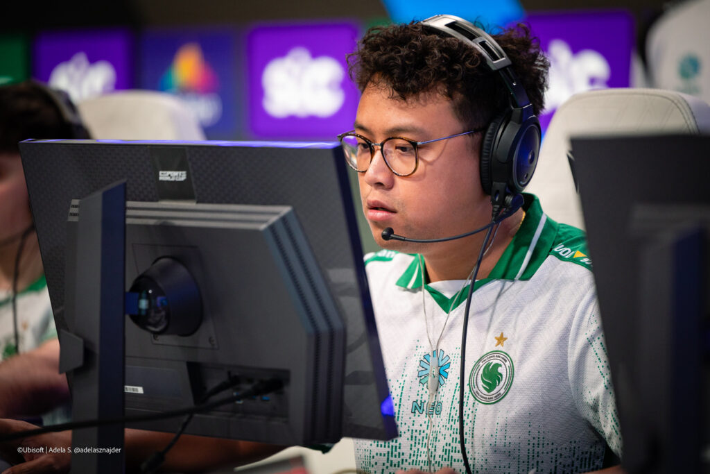 The regional win is a big success for Team Falcons. They were at the top 16 at the EWC 2025 (Image via Ubisoft | Adela Sznajder)