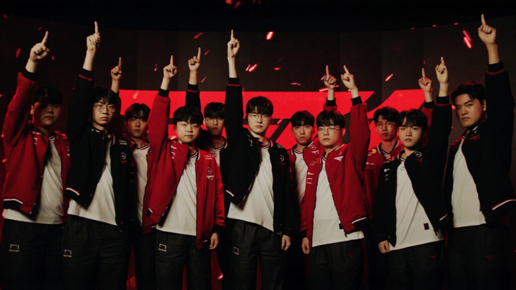 T1 VALORANT and League of Legends teams (Image by T1)